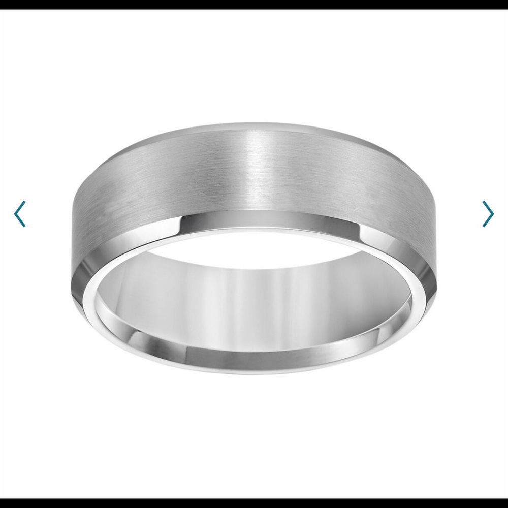 Lovemark Tungsten Carbide Men’s Wedding Band